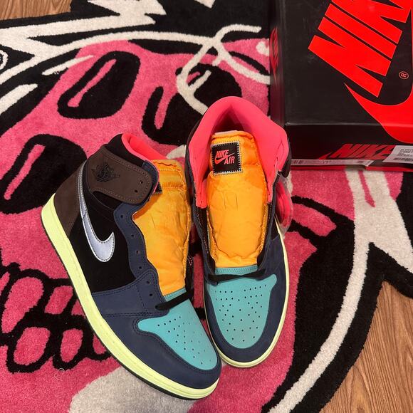 Jordan 1 Retro High Tokyo Bio Hack Size 11.5 - Brand New - Picture 1 of 9